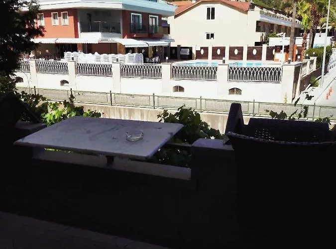 Akdeniz Aparthotel Marmaris