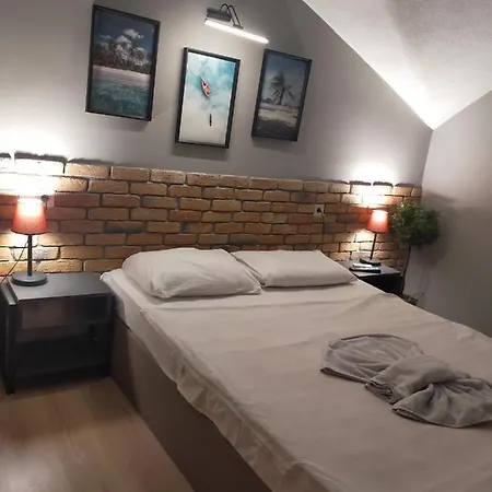 Hotel apartamentowy Akdeniz