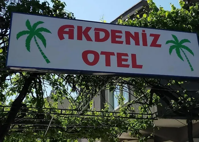 Akdeniz מלון דירות
